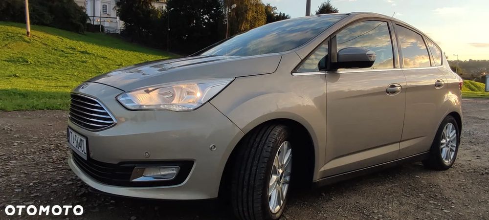 Ford C-MAX 2.0 TDCi Start-Stop-System Titanium - 40