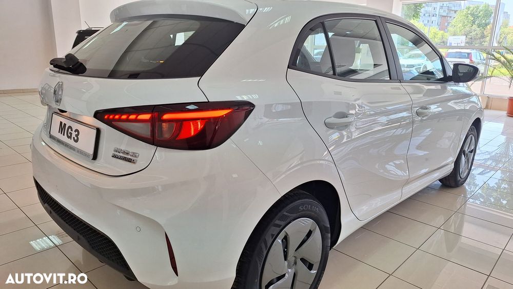 MG MG3 1.5 GDI HEV Explore - 12
