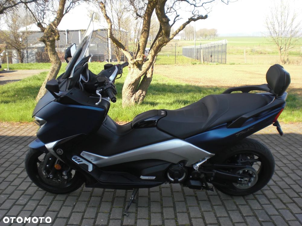 Yamaha Tmax - 6