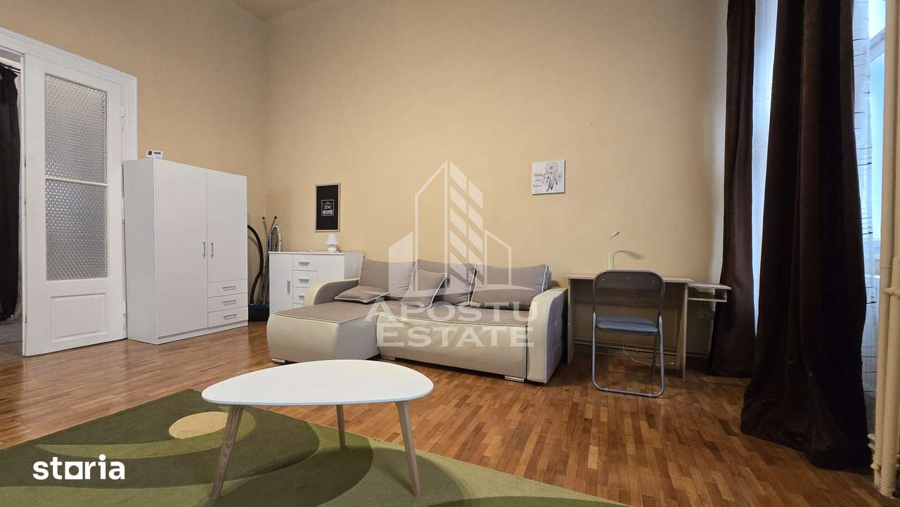 Apartament 2 Camere 64 mp, de inchiriat, Ultracentral, Semidecomandat — fotografia 1