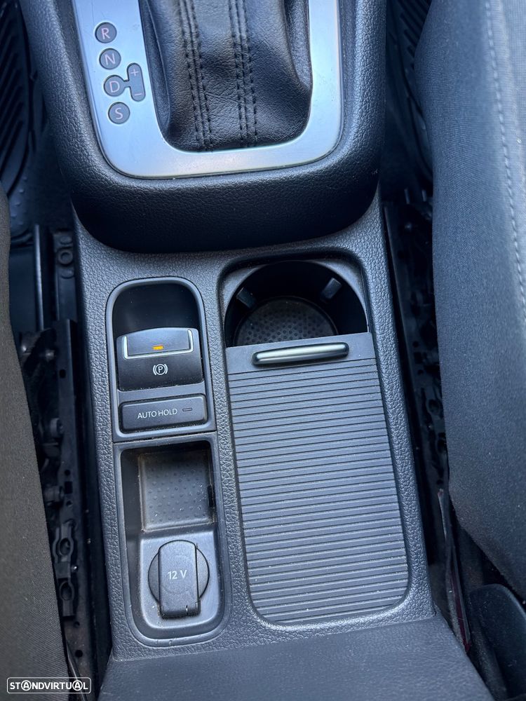 VW Sharan - 17