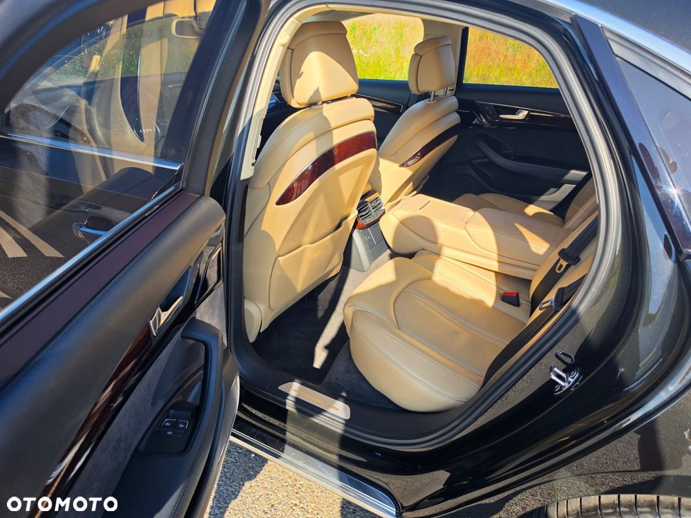 Audi A8 4.2 TDI Quattro - 18