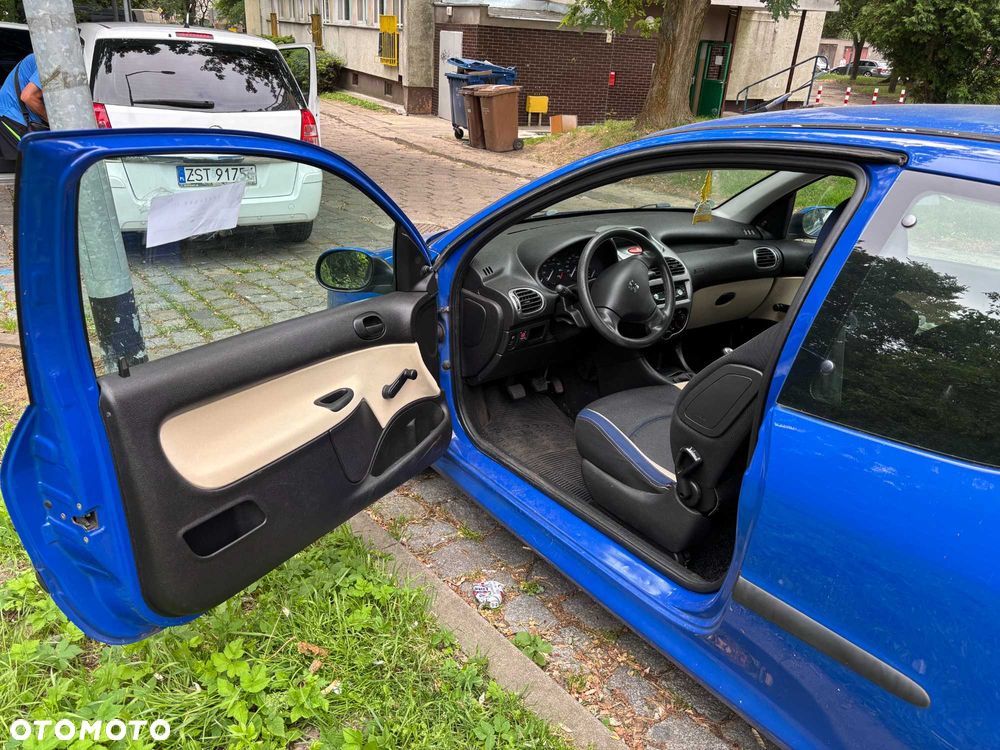 Peugeot 206 - 5