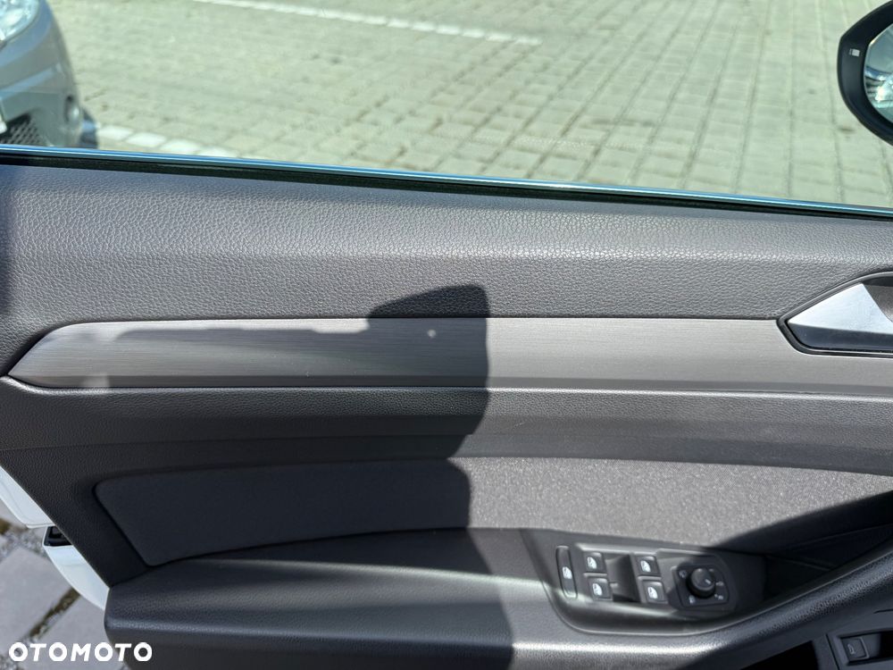 Volkswagen Arteon 2.0 TSI Essence DSG - 22