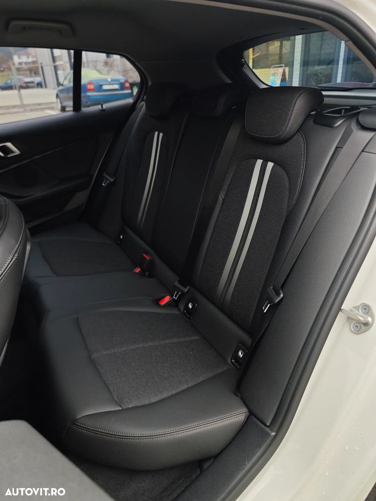 BMW Seria 1 120d Aut. Sport Line - 12