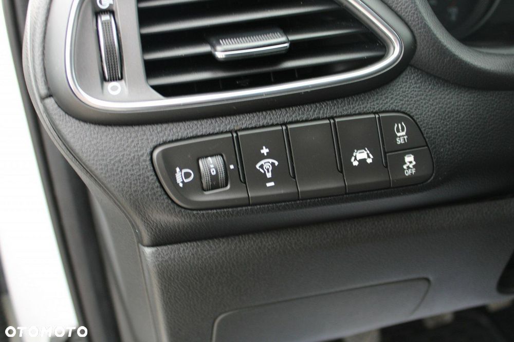 Hyundai i30 - 20