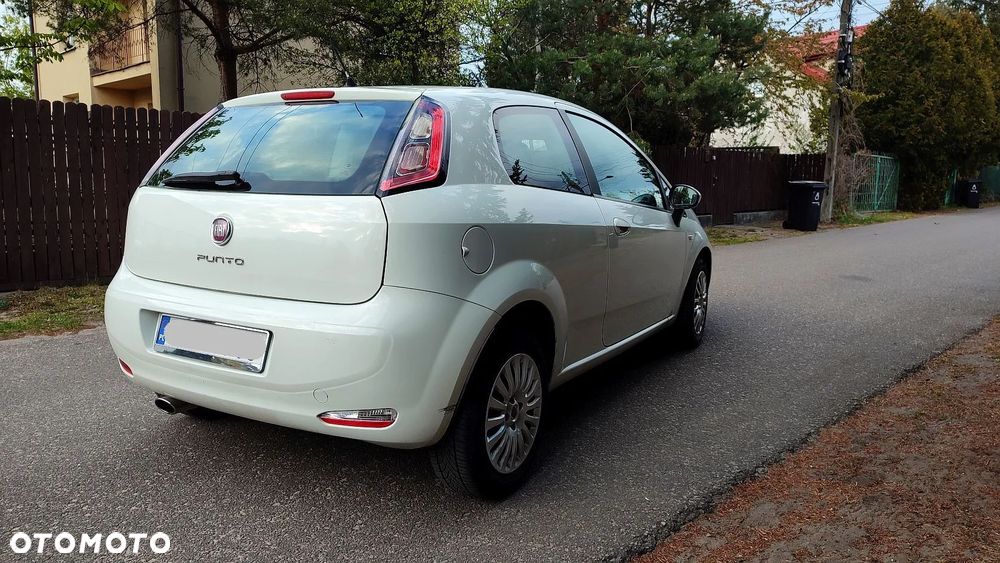 Fiat Punto 1.4 Multiair Lounge S&S - 9