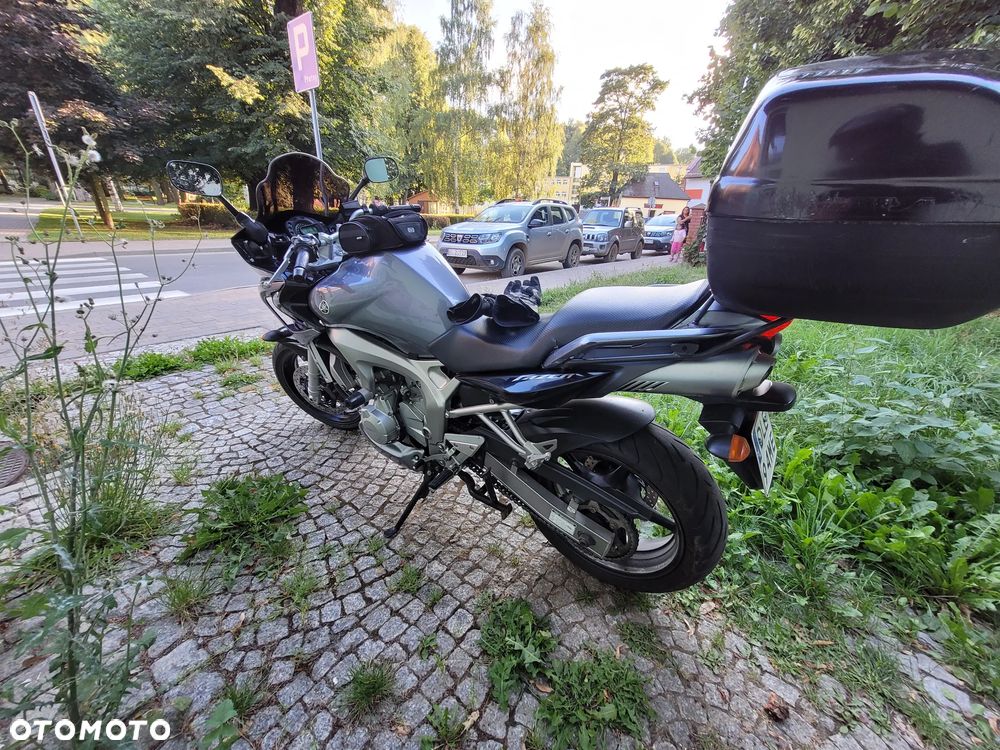 Yamaha FZ6 - 5