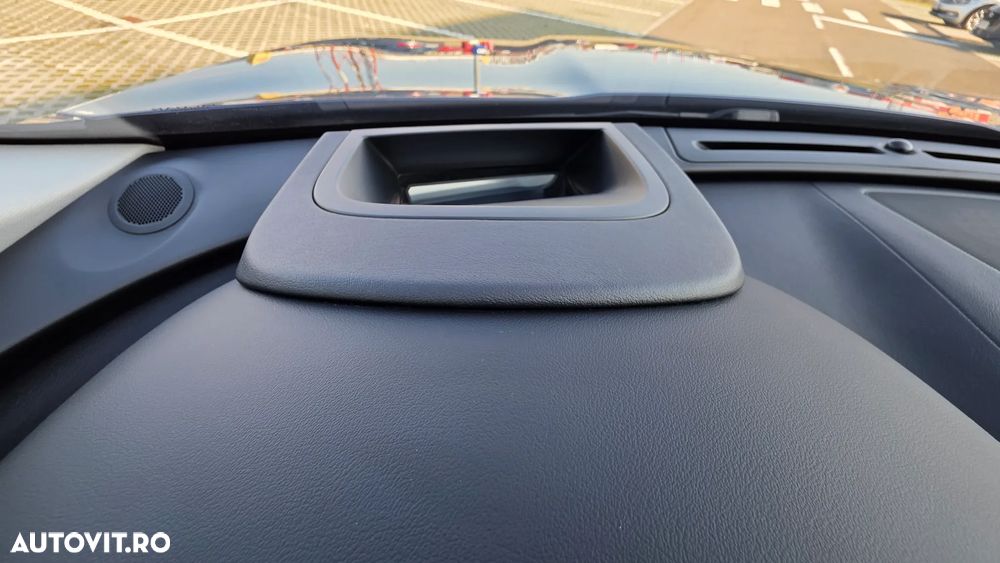 Jaguar F-Pace D300 AWD - 30