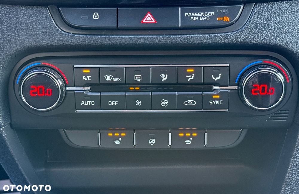 Kia XCeed 1.4 T-GDI L Business Line - 26