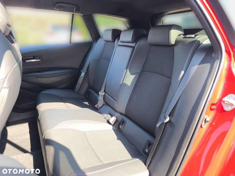 Toyota Corolla 2.0 Hybrid GR Sport Dynamic - 13