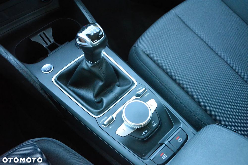 Audi Q2 35 TFSI S Line - 31