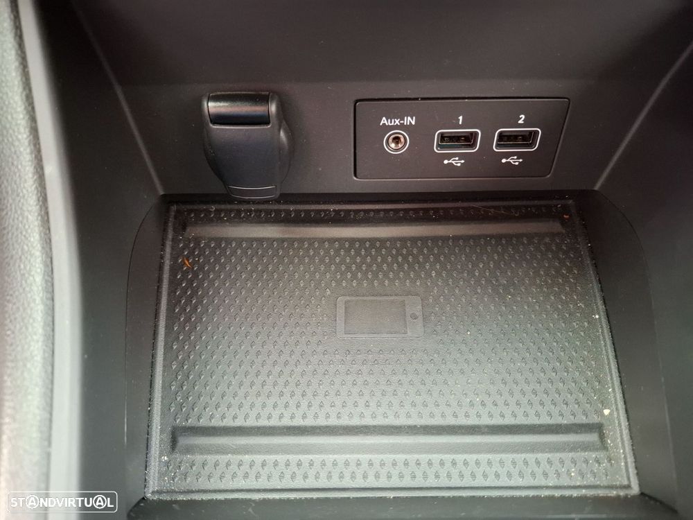 Renault Captur 1.0 TCe Intens - 28