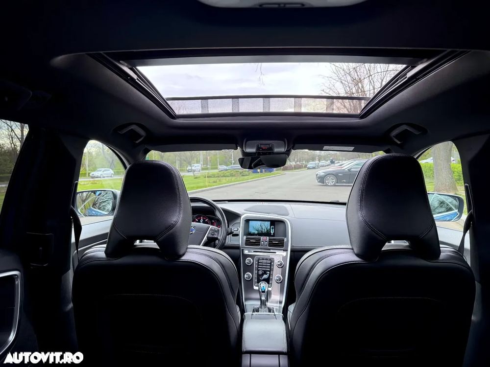 Volvo XC 60 - 30