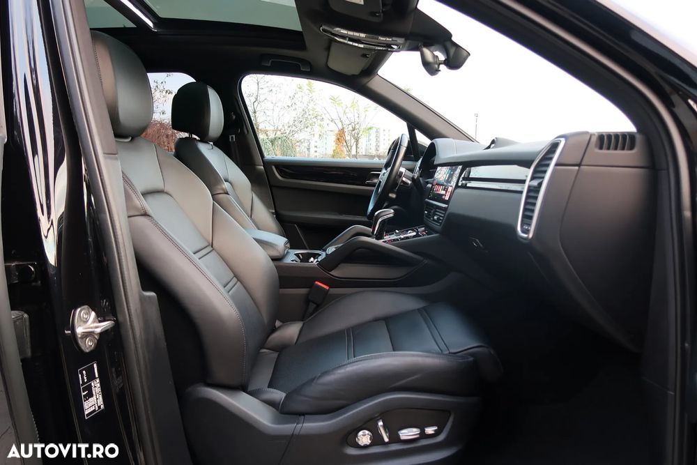 Porsche Cayenne E-Hybrid Tiptronic S - 13