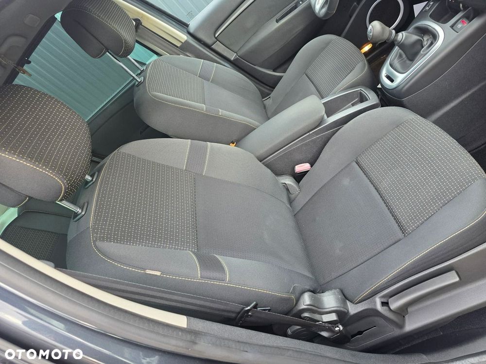 Renault Scenic dCi 110 LIMITED - 37