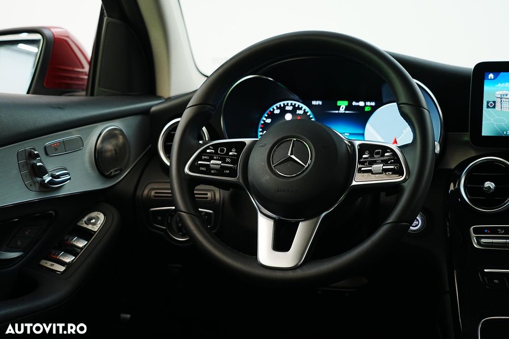 Mercedes-Benz GLC - 9