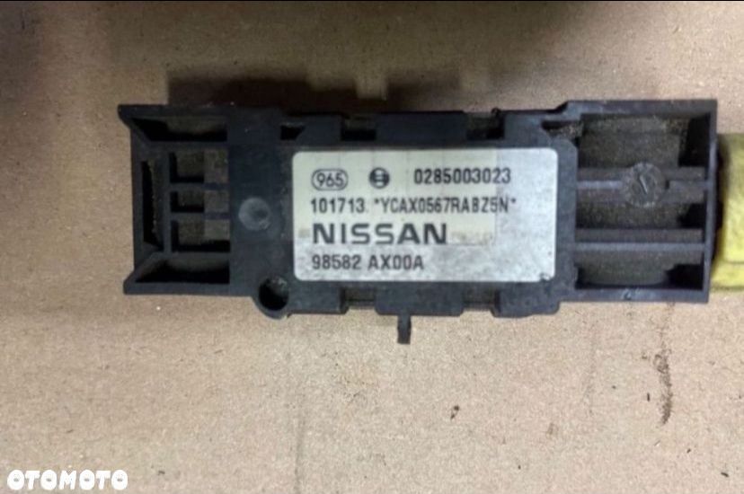 98582-AX002 czujnik uderzeniowy uderzenia Nissan Micra k12 - 2