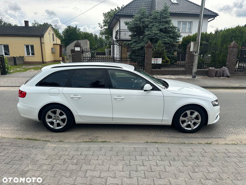 Audi A4 Avant - 4