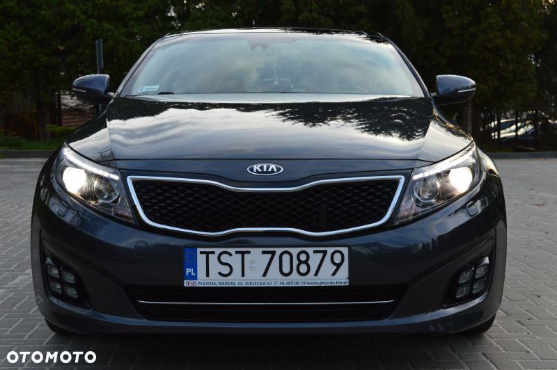 Kia Optima - 11