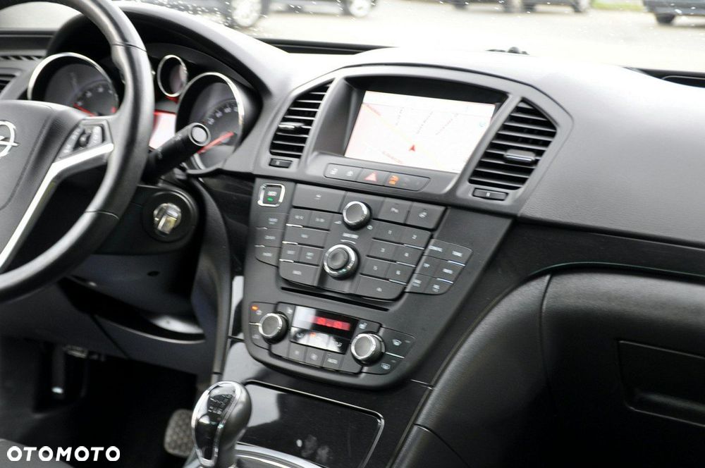 Opel Insignia - 26