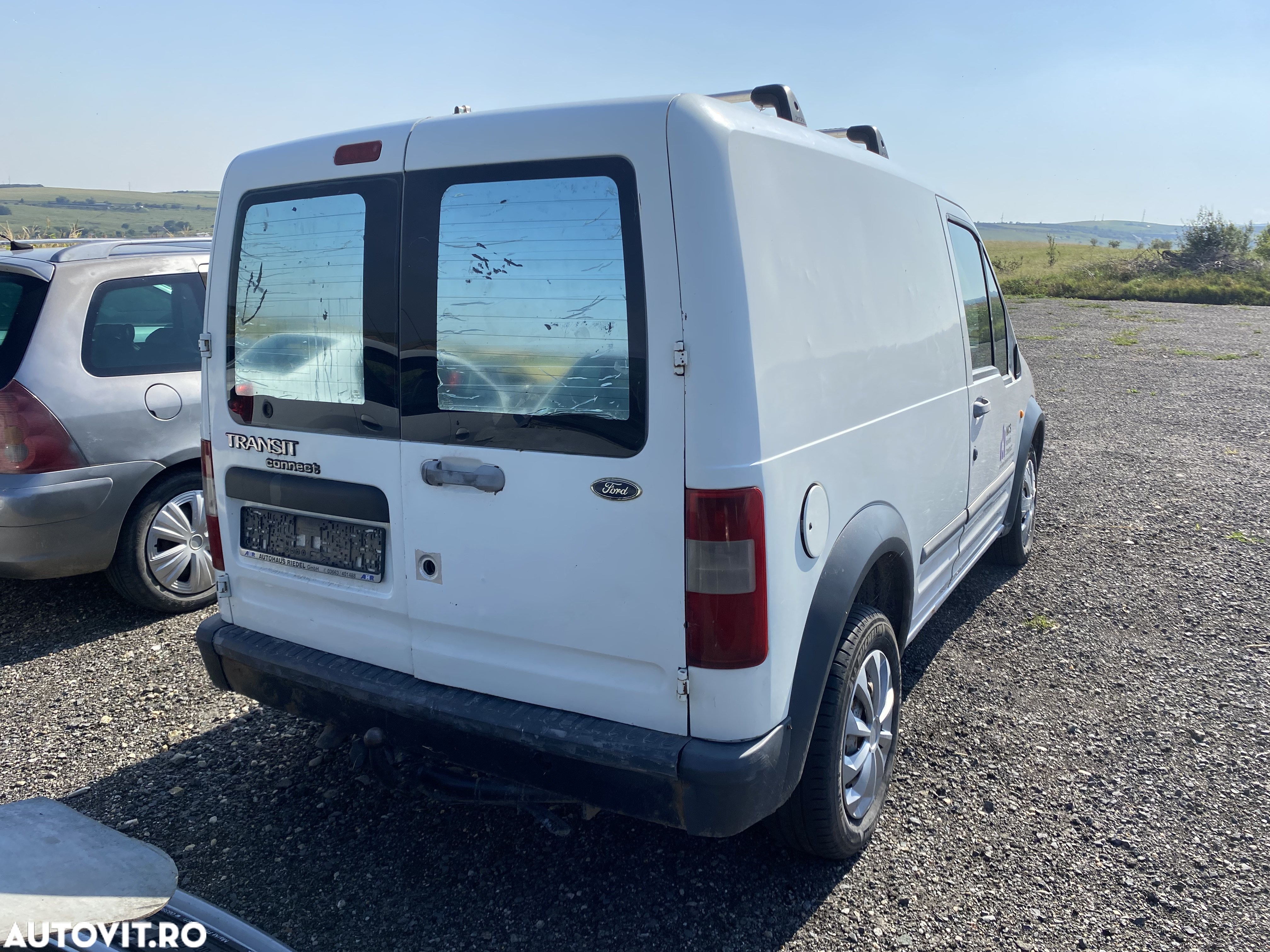 Dezmembrez piese Ford Transit Connect Conect - 3
