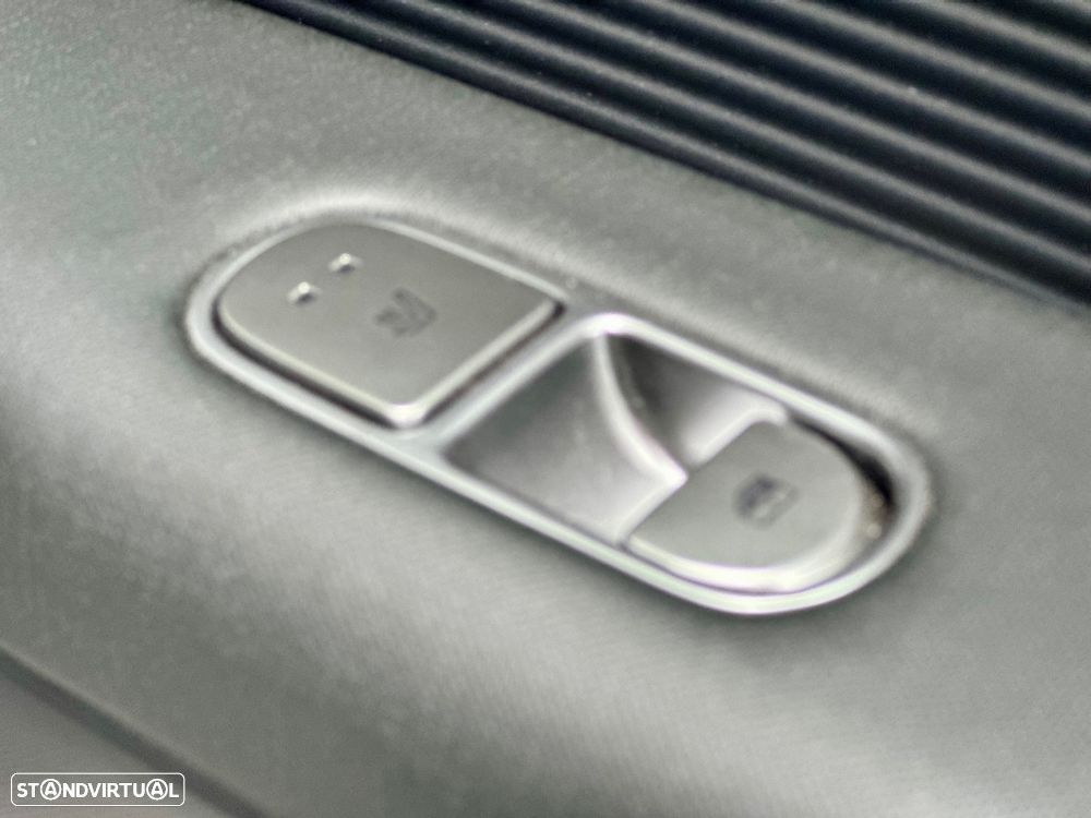 Hyundai Ioniq 6 77,4 kWh 4WD First Edition - 34