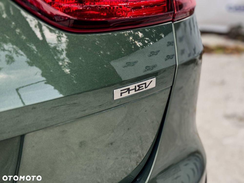 Kia Ceed 1.6 GDI PHEV Business Line DCT - 24