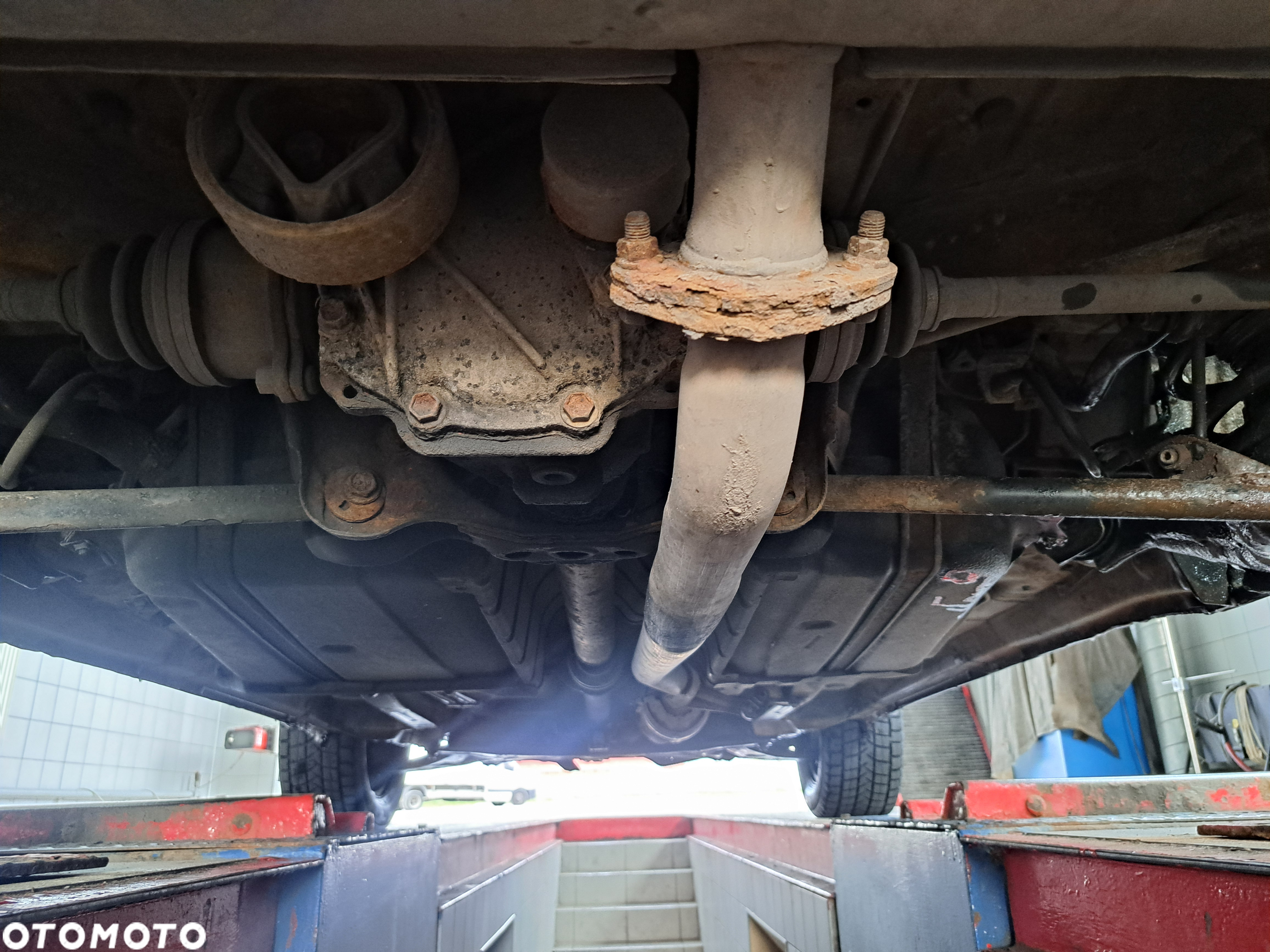 Toyota RAV4 2.0 D-4D 4x4 - 19
