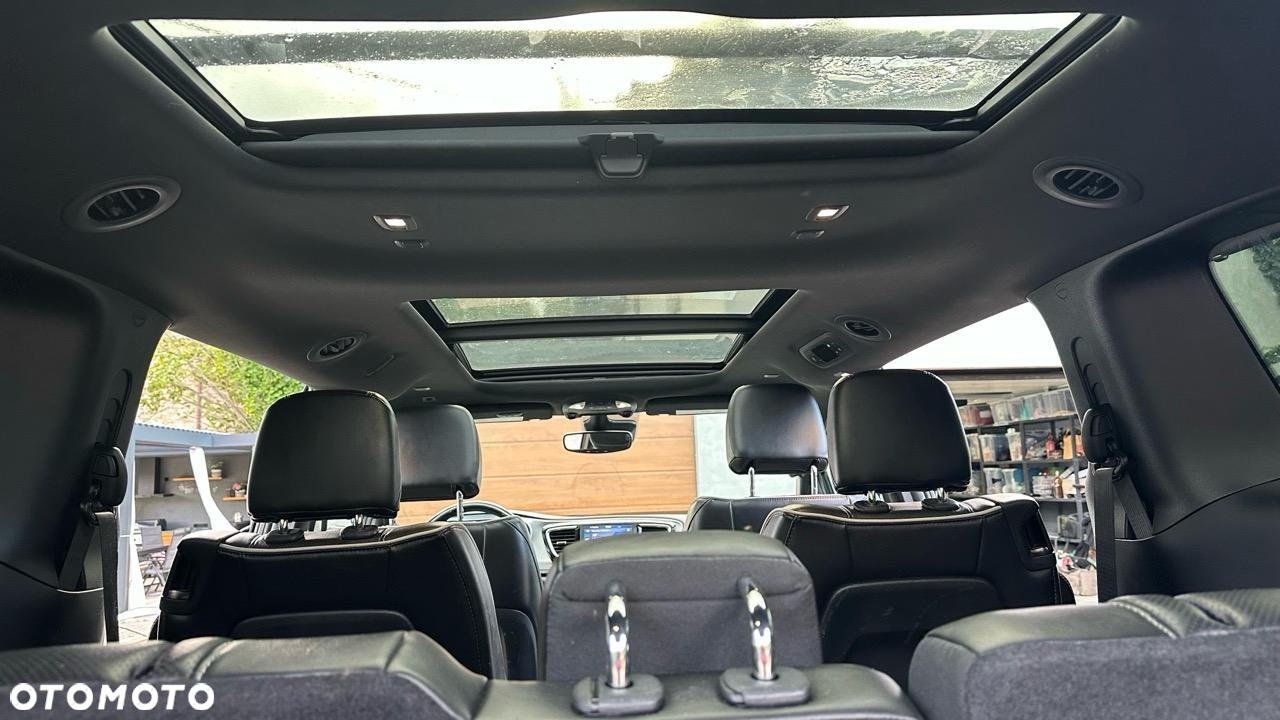 Chrysler Pacifica - 7