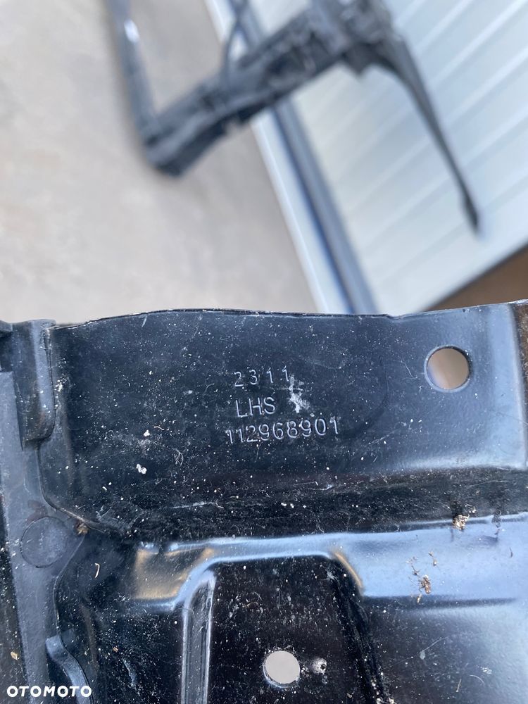 VOLVO XC60 2 II XC 60 MK2 ORYGINALNA KIEROWNICA POWIETRZA GÓRNA WLOT KRATKA Łapacz telewizor ekran tunel górny kanał powietrza żaluzja 32345498 PAS PRZEDNI WZMOCNIENIE CZOŁOWE 112968901  112968800 - 8