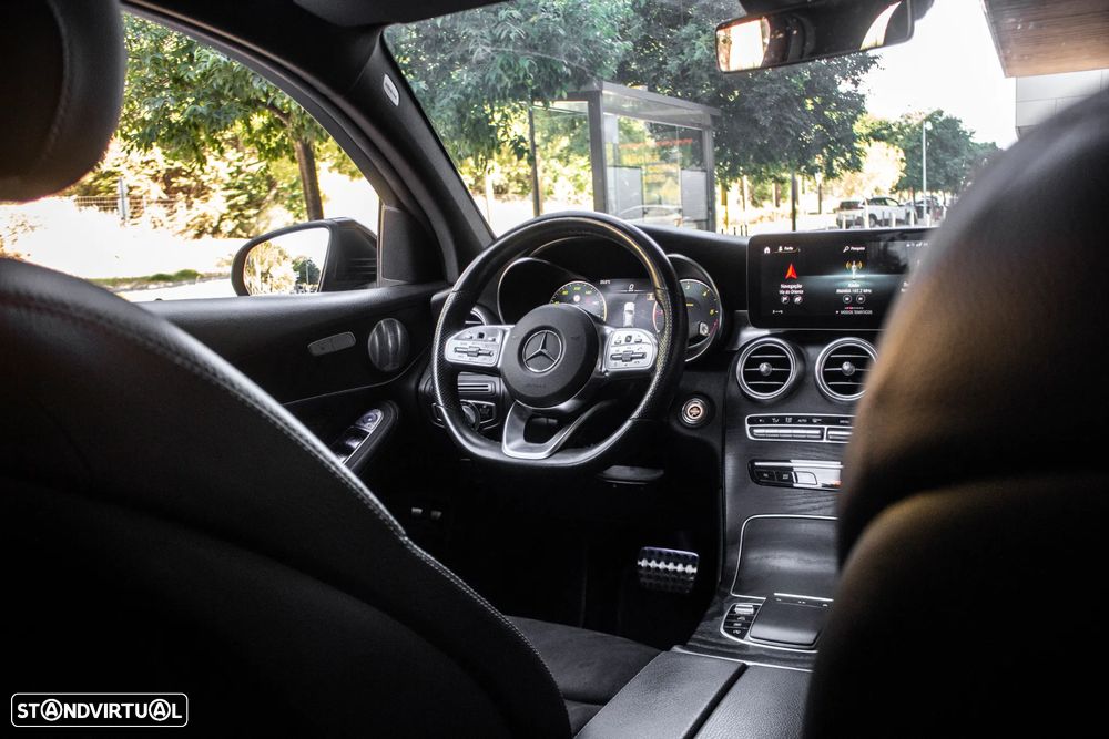 Mercedes-Benz GLC 300 d 4Matic 9G-TRONIC AMG Line - 30