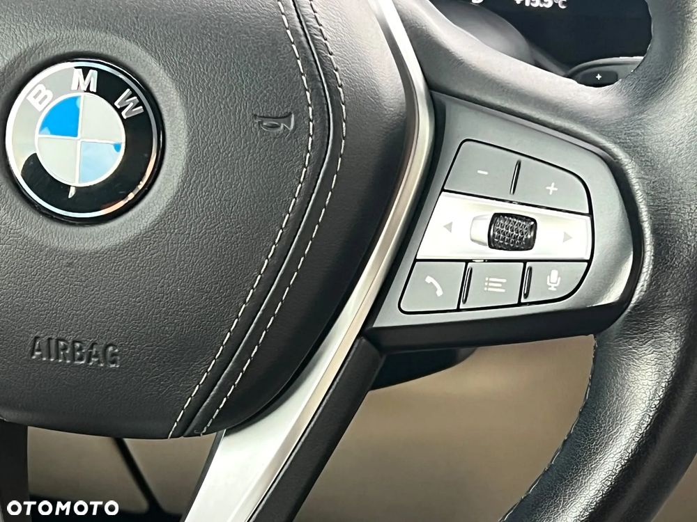 BMW X5 xDrive25d - 18