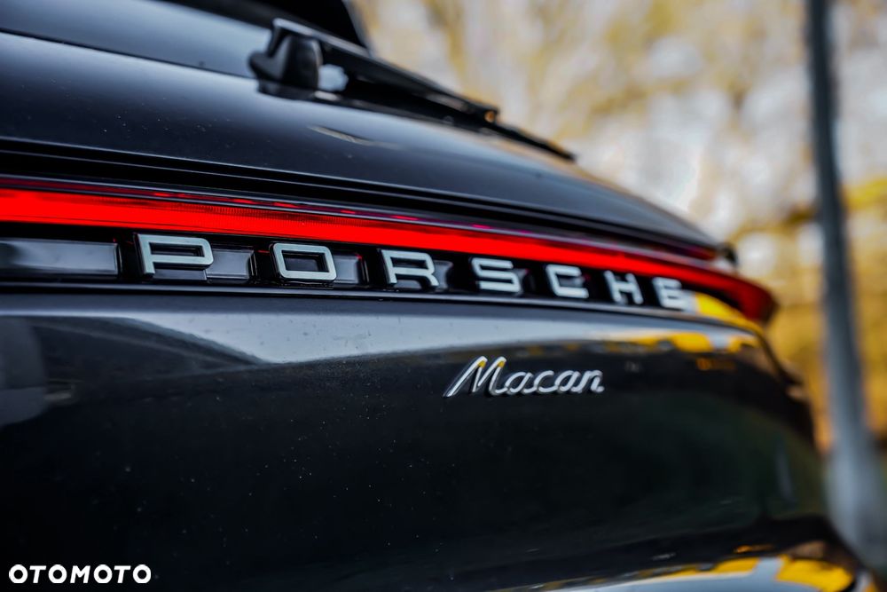 Porsche Macan - 12
