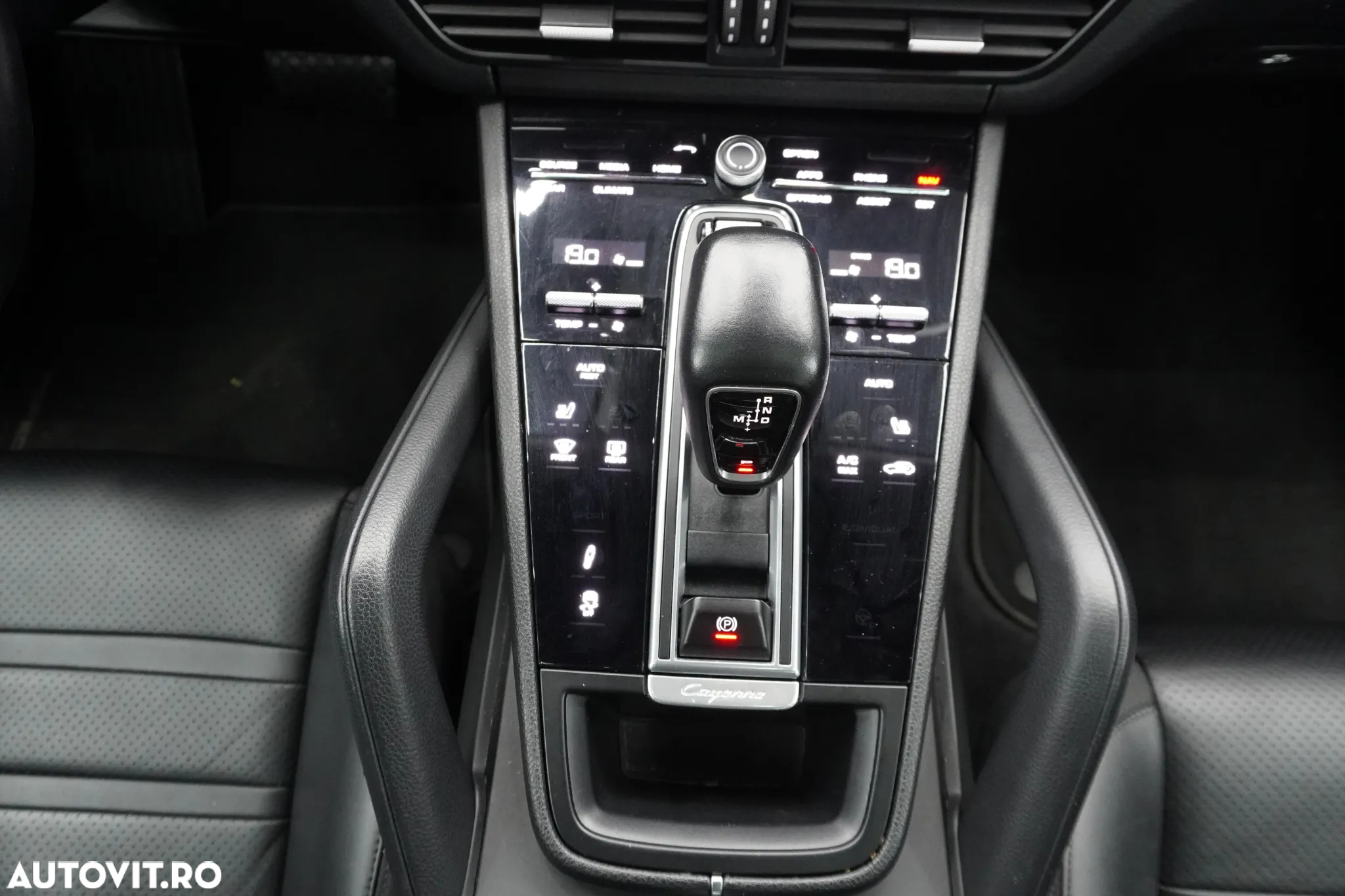 Porsche Cayenne Coupe - 26
