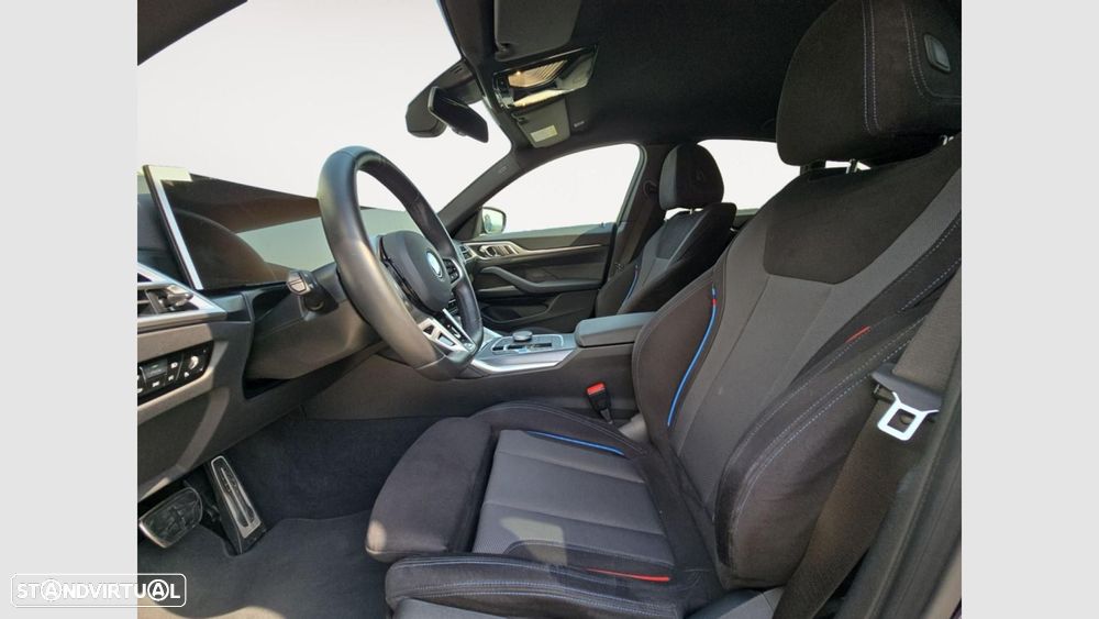 BMW i4 eDrive40 Pack Desportivo M - 10