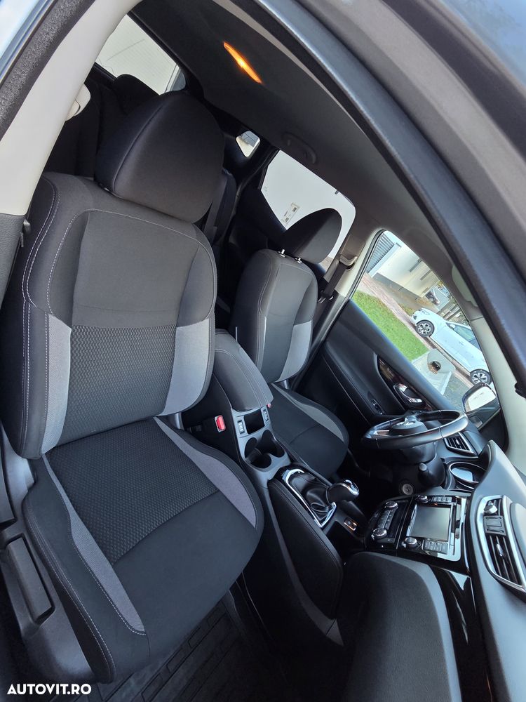 Nissan Qashqai - 10