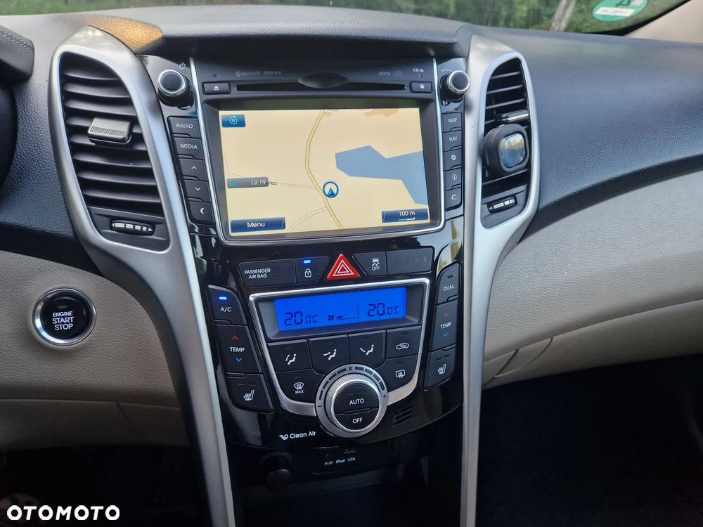 Hyundai i30 - 11