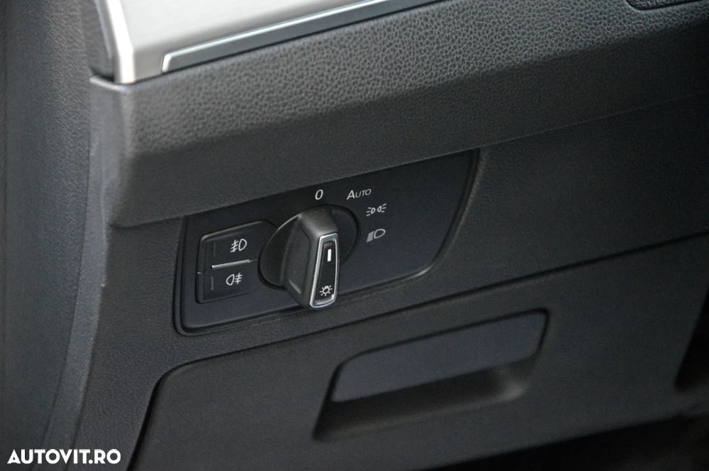 Volkswagen Passat 2.0 TDI DSG Highline - 32