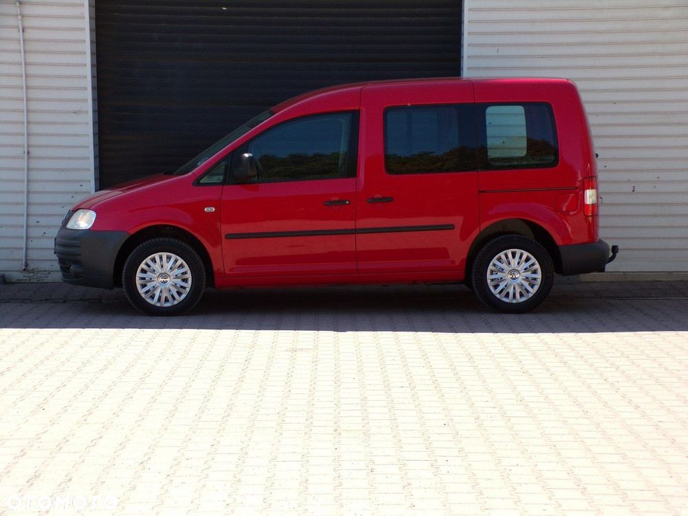 Volkswagen Caddy - 10