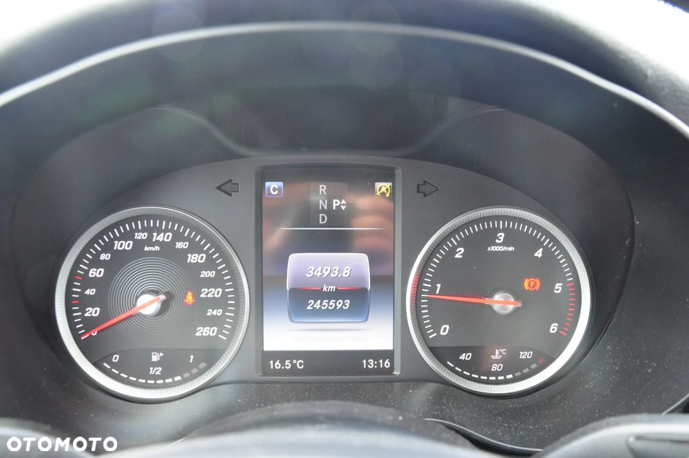 Mercedes-Benz Klasa C 200 (BlueTEC) d 7G-TRONIC Exclusive - 20
