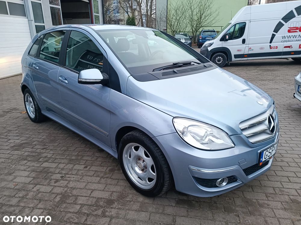 Mercedes-Benz Klasa B 180 CDI Autotronic - 10