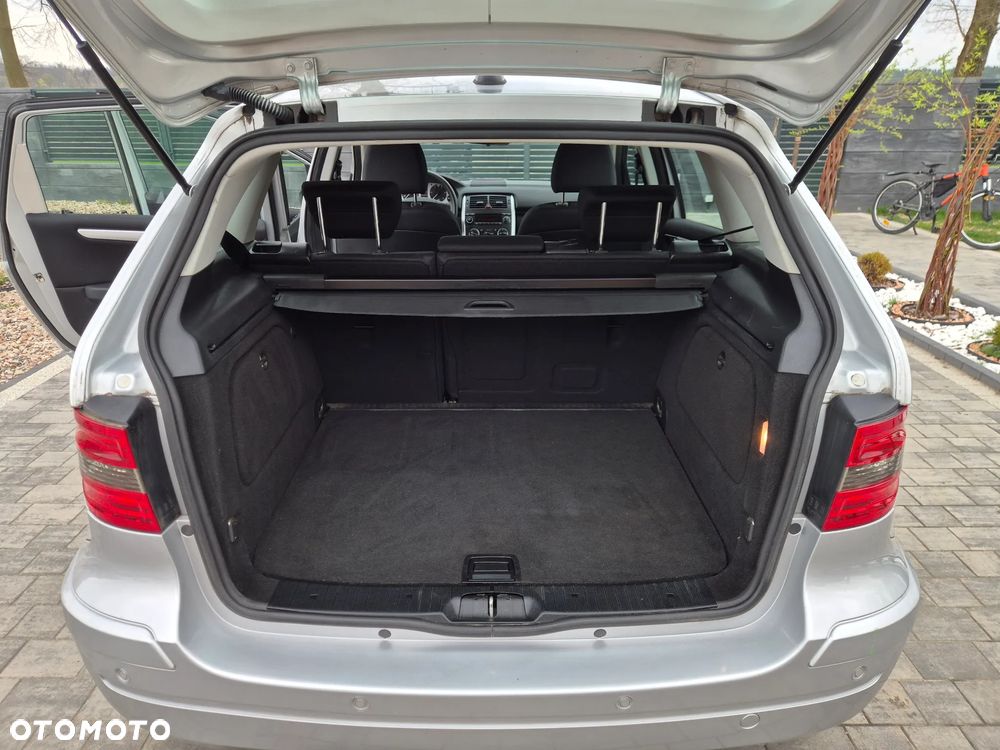 Mercedes-Benz Klasa B 200 CDI Autotronic - 14
