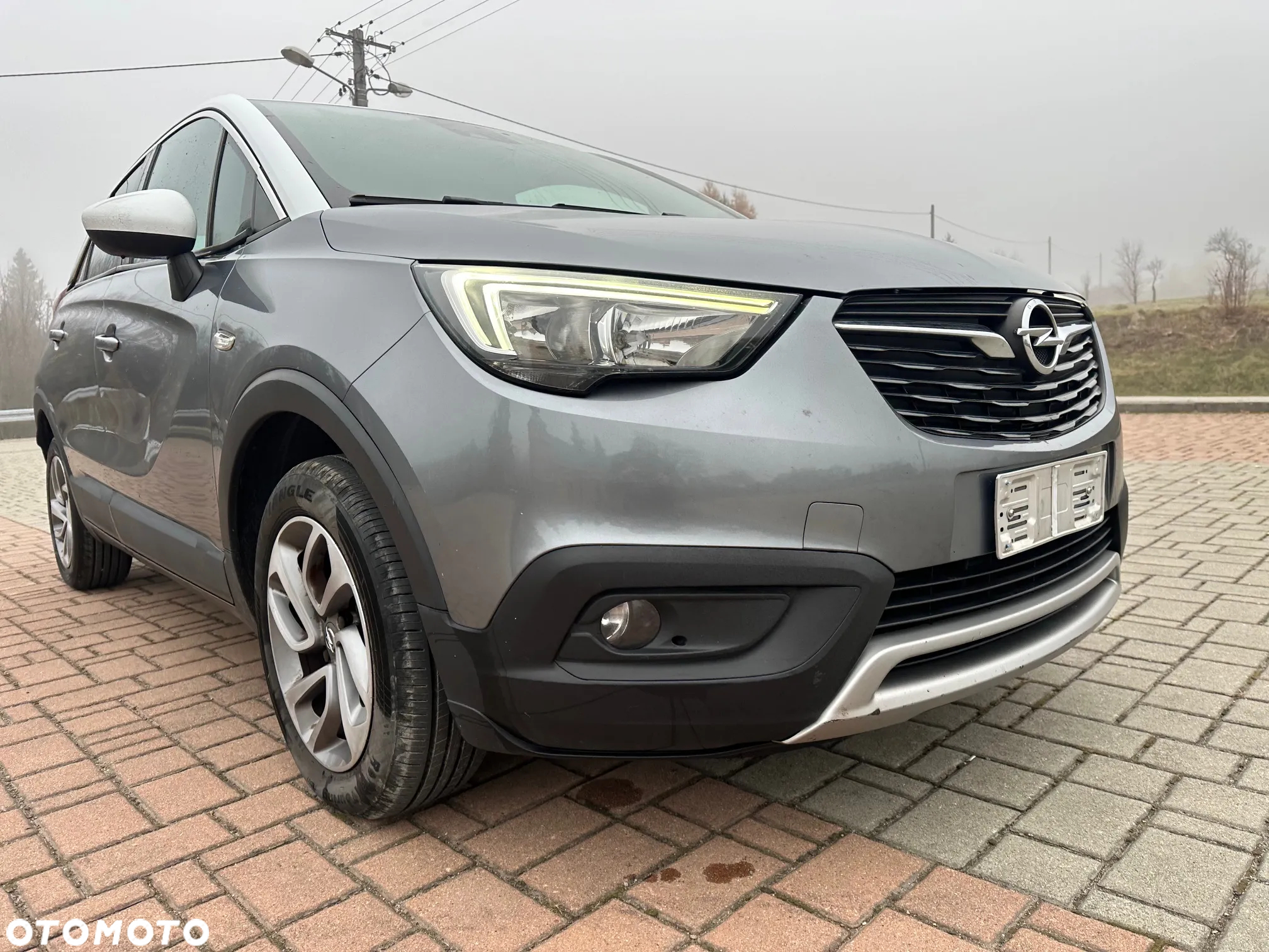 Opel Crossland X 1.2 T 120 Lat S&S - 10