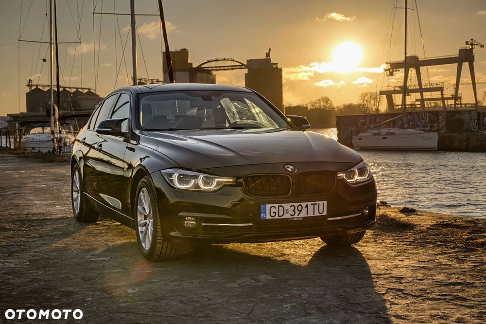 BMW Seria 3 318i Sport Line - 1