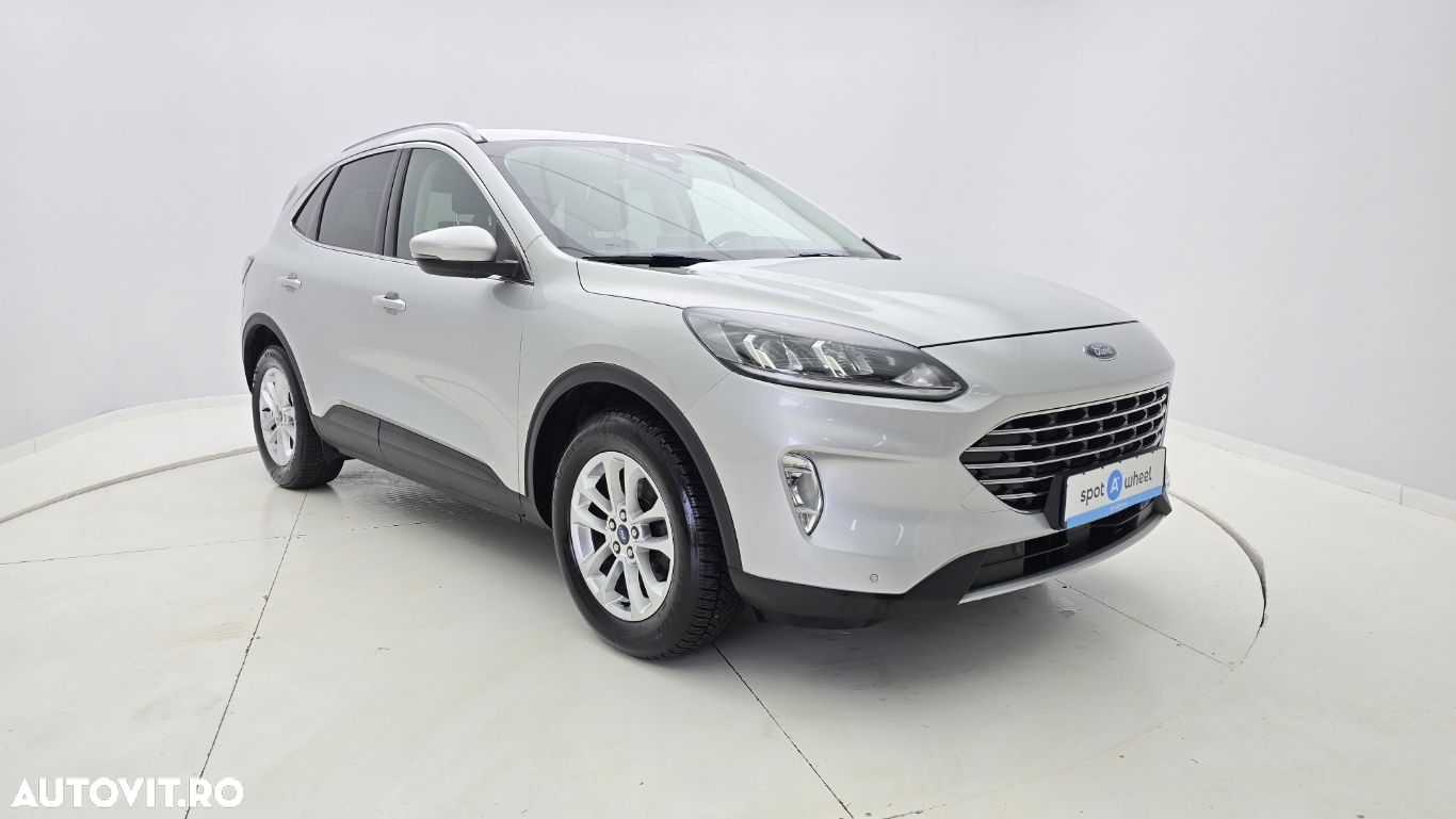 Ford Kuga - 4