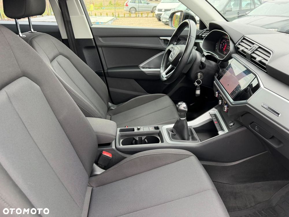 Audi Q3 35 TFSI Advanced - 13