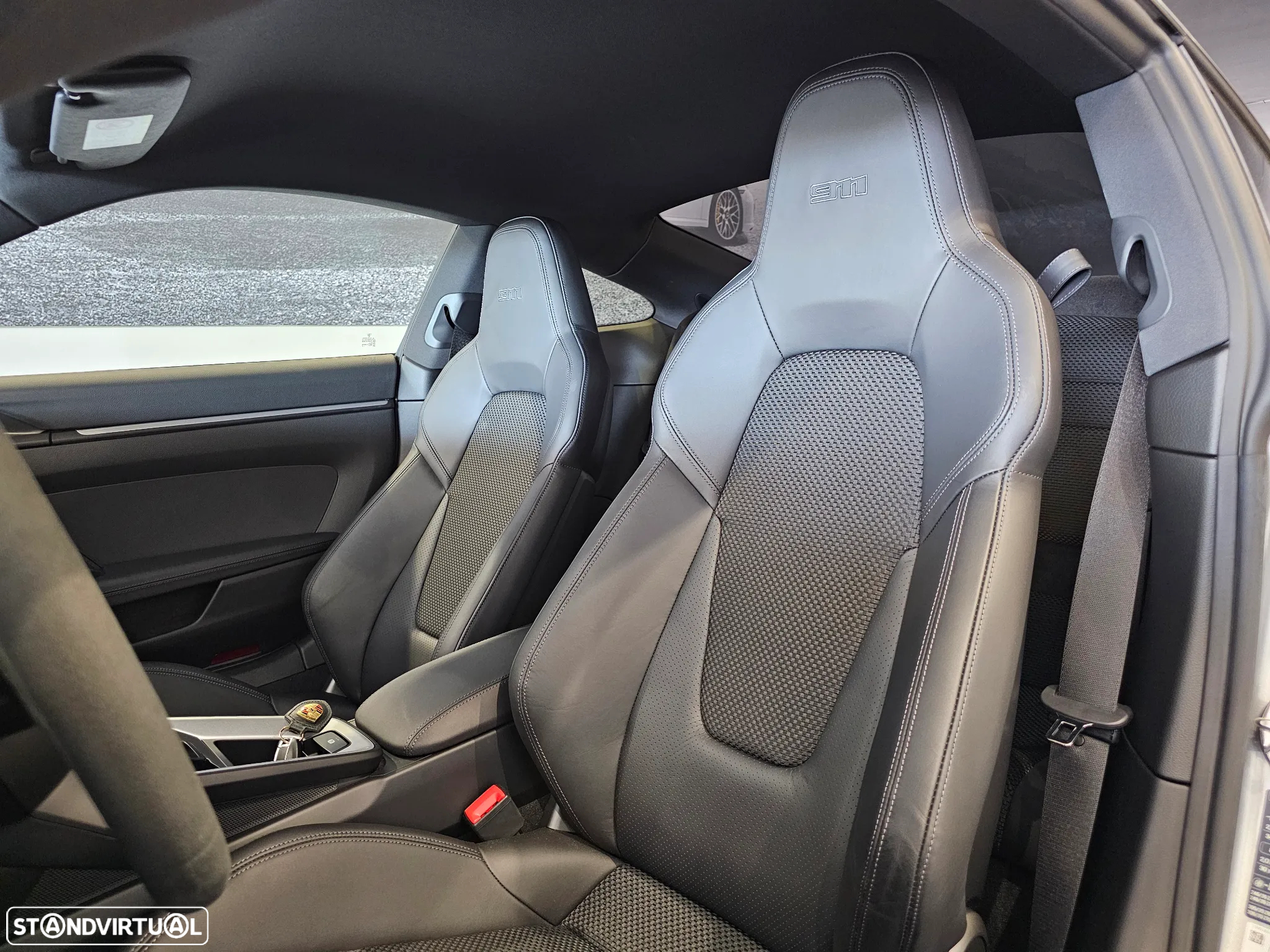 Porsche 911 (992) Carrera T PDK - 16
