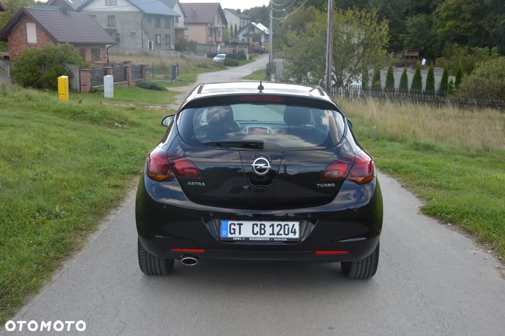 Opel Astra 1.4 Turbo Sport - 9