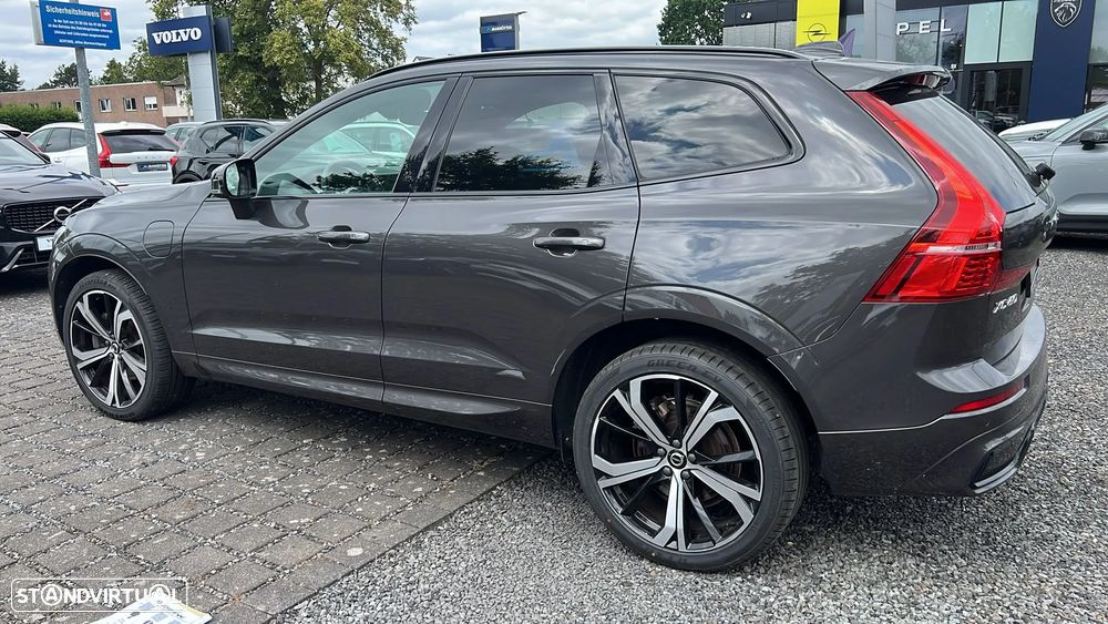 Volvo XC 60 2.0 T6 PHEV R-Design AWD - 3